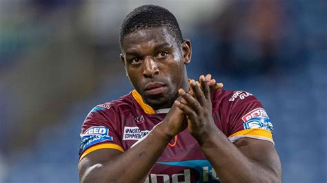 Super League: Ian Watson reveals four-try Jermaine McGillvary's injury ...