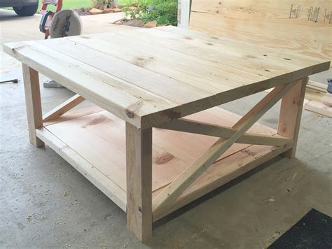 Making a Rustic Coffee Table 的图像结果
