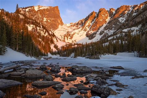 Sunrise at Dream Lake in Rocky Mountain National Park, Colorado [OC ...