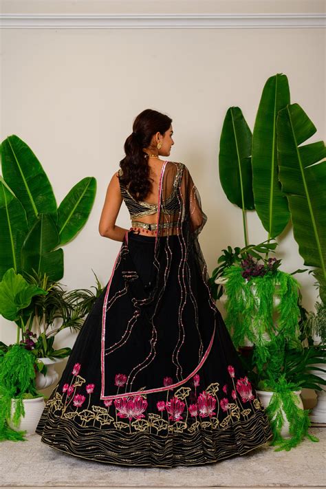 Runway Rover – Kritika Kataria