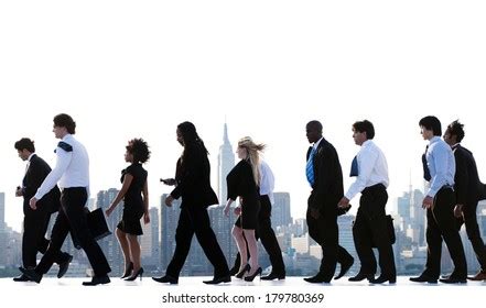 New York Business People Walking 的图像结果