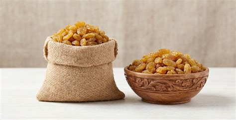 Our Products | Grapes, Raisins & Turmeric Supplier from Sangli