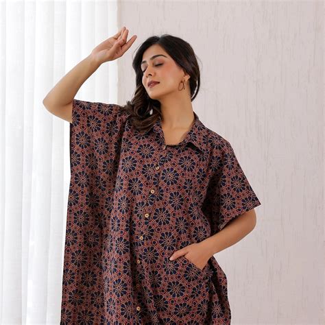 Maroon and Navy blue Ajrakh Printed Cotton Shirt Kaftan – Vivika Fashion