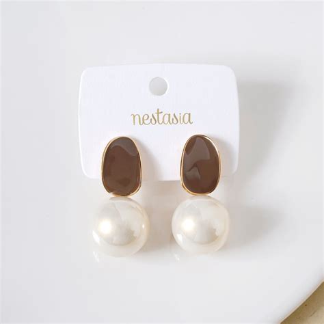 Jewellery Online - Premium Brown And White Pearl Earrings | Nestasia