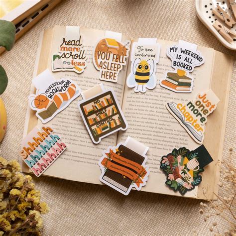 Magnetic Bookmarks – Riya Designs