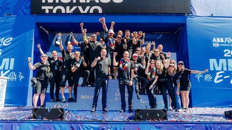 Pascal Wehrlein and Porsche win Miami E-Prix - Porsche Newsroom