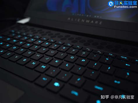 Alienware X15 Box 的图像结果
