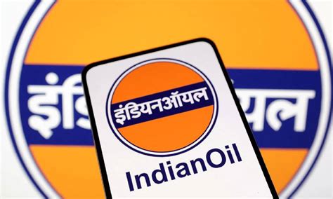 India makes first crude oil payment to UAE in Indian rupees