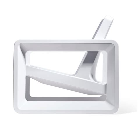 Tupelo Goods Deck Chair | Outdoor Modern Patio Seat