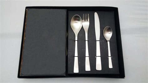 Metier Handmade Stainless Steel Cutlery Set of 24 Pcs in a Gift Pack ...