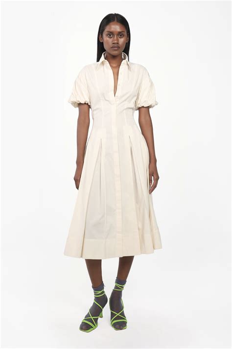 Alabaster Flared Panelled Midi Dress – Qua