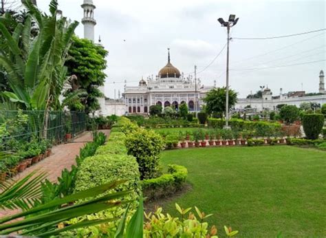 Chhota Imambara (Lucknow) - 2020 What to Know Before You Go (with ...