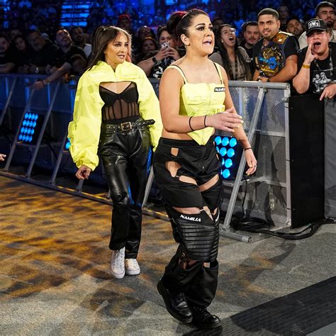 Hot Bayley Photos - PWPIX.net