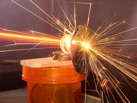 Ruby Laser Experiment 的图像结果