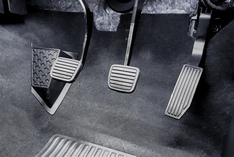 Is the Gas Pedal on the Right or the Left? - My Car Makes Noise