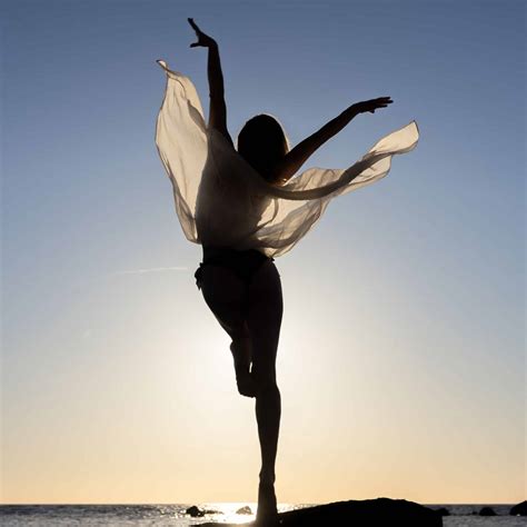 Locura Program Break 的图像结果