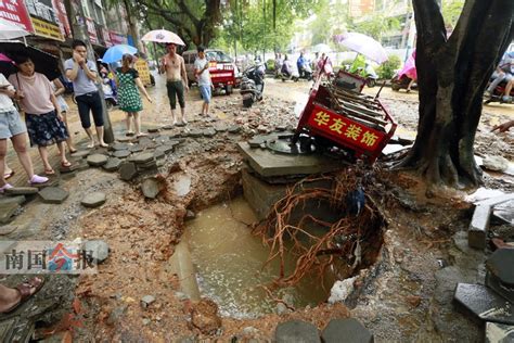柳州市一水管爆裂 喷涌泥水泡了13间门面_广西新闻 | BBRTV北部湾在线