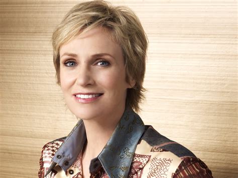 Jane Lynch Net Worth