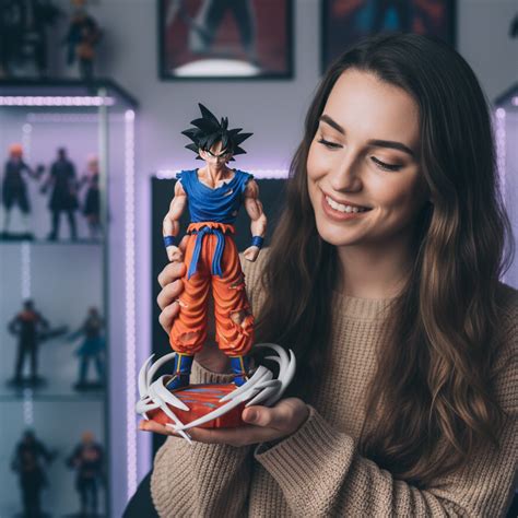Dragon Ball Z Goku 26cm Action Figure – Super Saiyan Warrior Collector ...