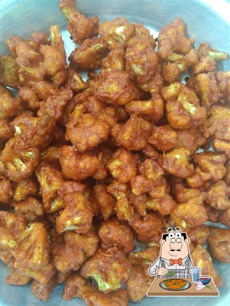 Menu at Sri Iyyappan Gobi Manchurian Stall, Vellore