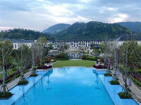 AZURE RESERVE DEQING (Deqing County, China - Zhejiang) - Hotel Reviews ...