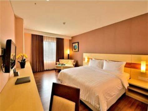 THE EIGHT HOTEL (Bandung) - Hotel Reviews & Photos - Tripadvisor