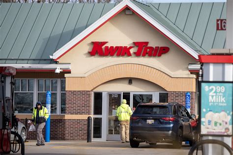 Kwik Trip to invest $151M in expansion to boost company's continued ...