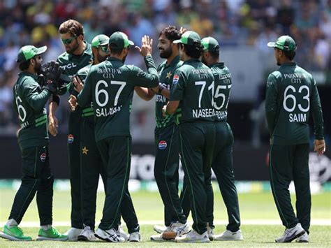 "Pakistan bowling exposed some flaws in Australian batting": Jason ...
