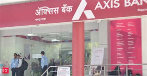 Axis Bank funds: Axis Bank to raise $10 million from Dubai centre - The ...
