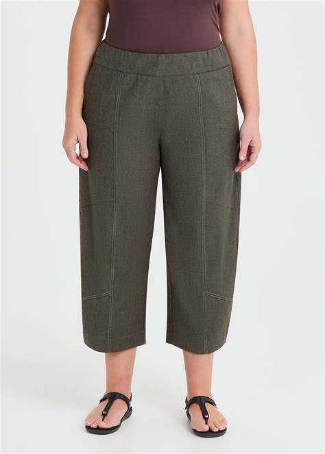 Shop Plus Size Lantern Stretch Linen Crop Pant, Green | Taking Shape AU