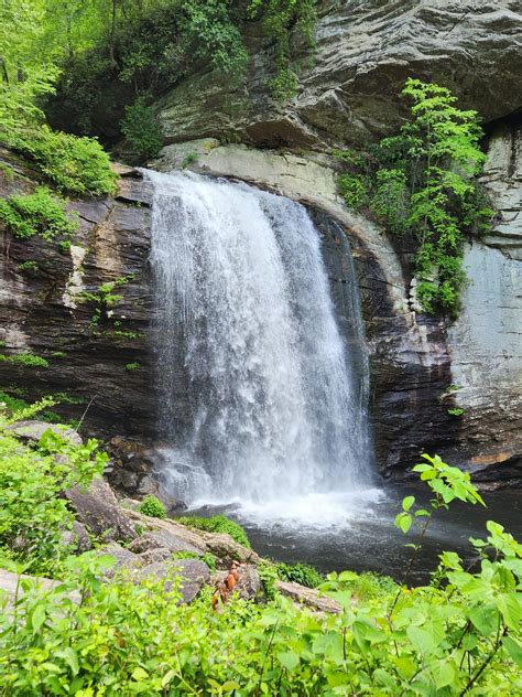 Looking Glass Falls - Brevard, NC - The Traveling Dad