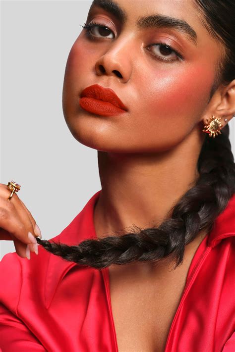 Luxe Matte Lipstick – Kult