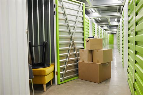 The Role of Storage Units in Seasonal Business Inventory Management - Opple House