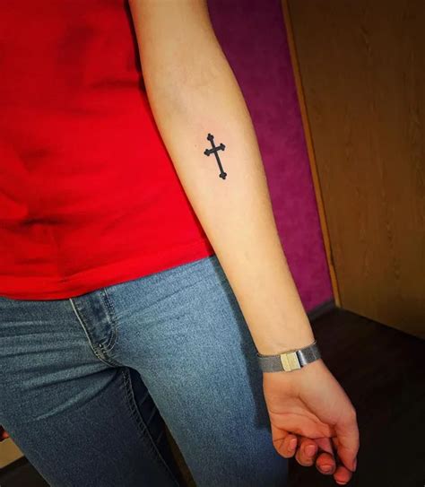 95 Cross Tattoo Ideas To Inspire Your Faith In 2023