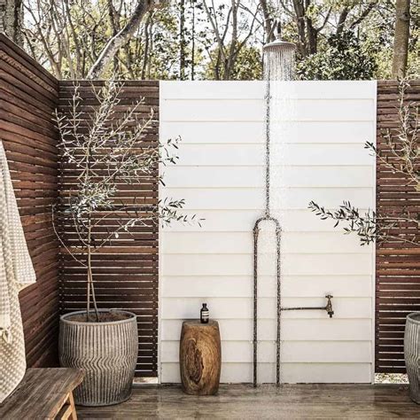20 Outdoor Shower Ideas: Embracing Nature’s Serenade – Inspirations at ...