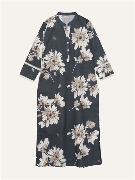 Amanda Cotton Digital Print Straight Kurta