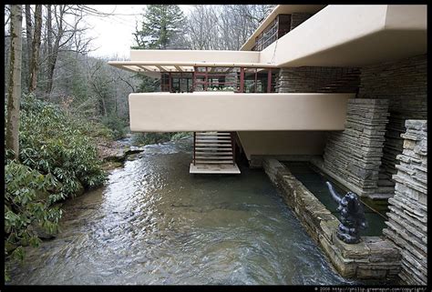 Fallingwater by Frank Lloyd Wright | DailyArt Magazine | Art History ...
