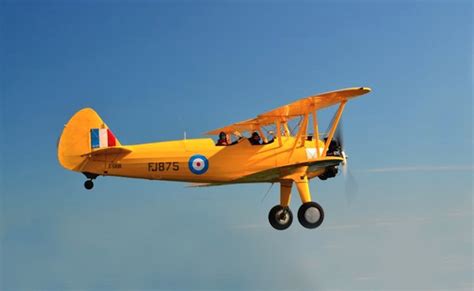 Alien Aircraft Stearman 的图像结果