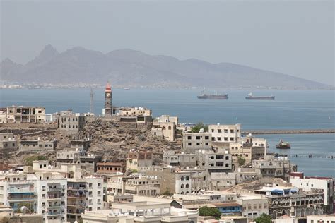 In once flourishing Aden, Yemeni matriarch recalls British queen's ...