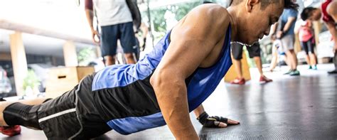 Bodyweight Exercises For Strong Arms: Best No-Equipment Exercises For Strong Arms