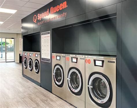 Opening a laundromat in Porticcio, Corsica Island (France)