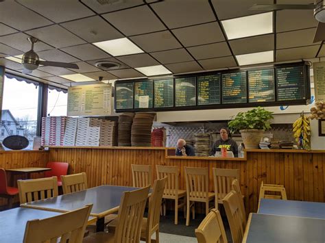 Pawtucket House Of Pizza