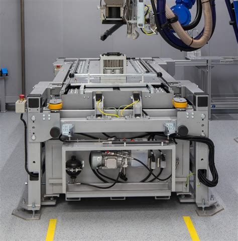 Lithium Ion Battery Manufacturing 的图像结果