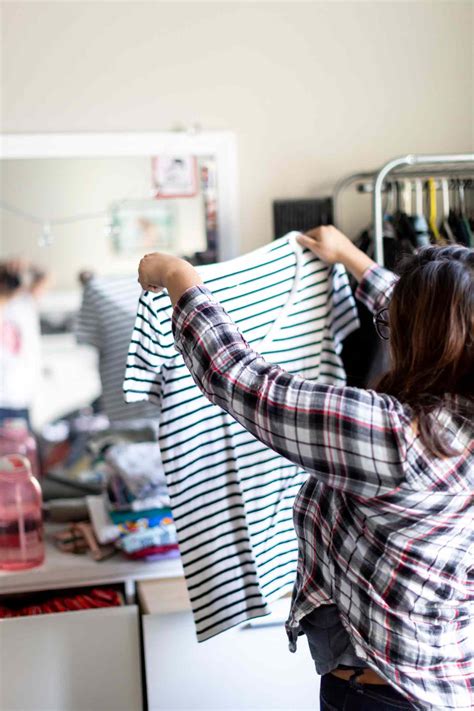 How to Shrink Polyester Clothes in Two Easy Ways