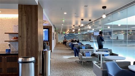 Review: The New Denver Centurion Lounge (With Video)