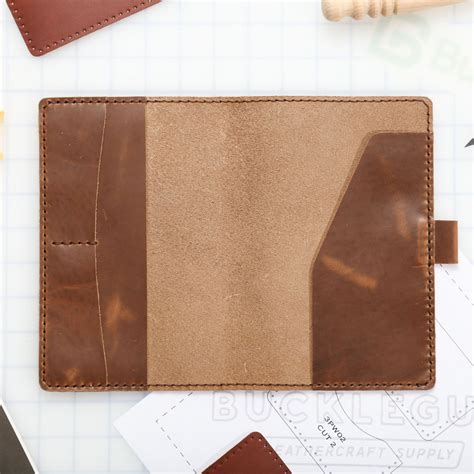 Leather Journal Cover Free Pattern 的图像结果