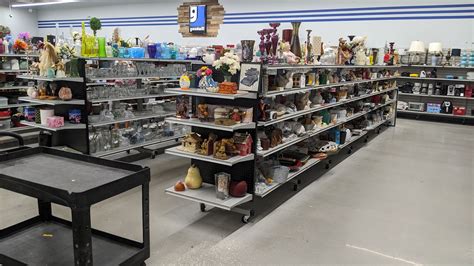GOODWILL - OSCEOLA VILLAGE - Kissimmee FL - Hours, Directions, Reviews ...