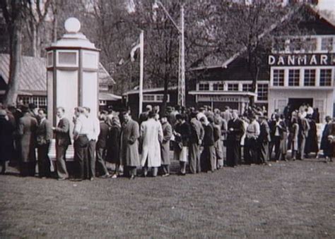 This is the oldest amusement park in the world | The Vintage News