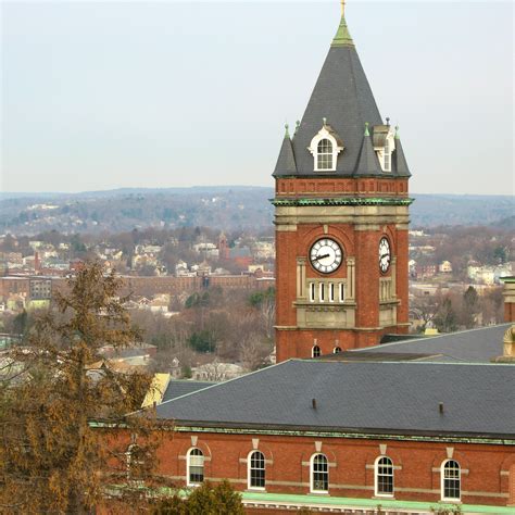 College of the Holy Cross - Admission Requirements, SAT, ACT, GPA and ...