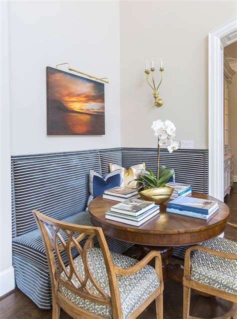 41 Best Banquette Seating Ideas for Dining Rooms